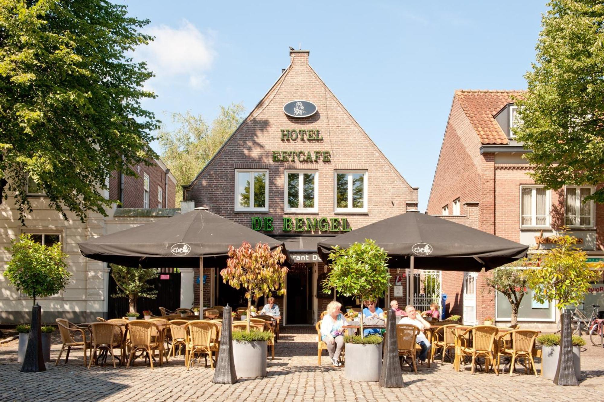Hotel Restaurant De Bengel Eersel Bagian luar foto